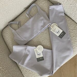 NWT Vuori Inversion Rib Sports Bra and Leggings Set 'Lavender Ice' Size XS